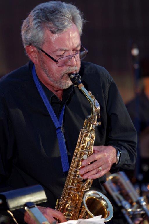 Bruce MacKinlay
